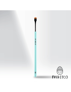 mykitco-503-my-lined-lip 2