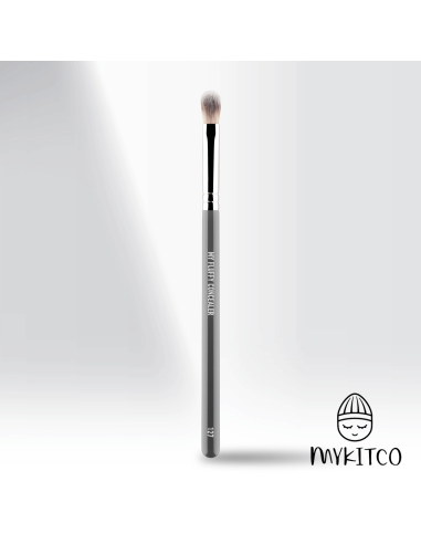 mykitco-127-my-fluffy-concealer